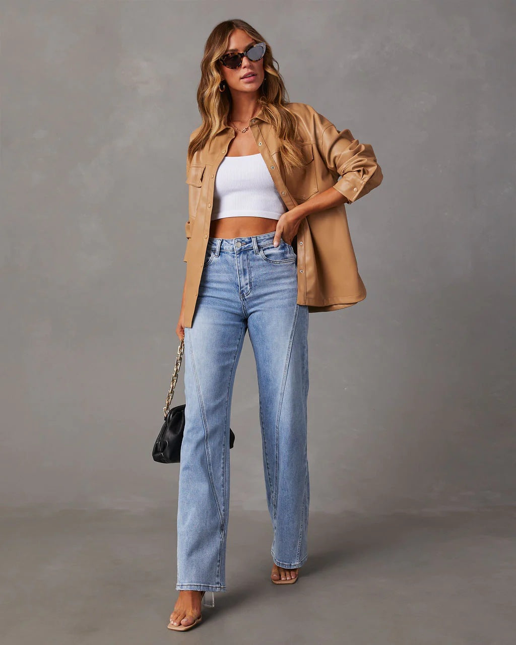 DAILY | HIGH-WAIST JEANS